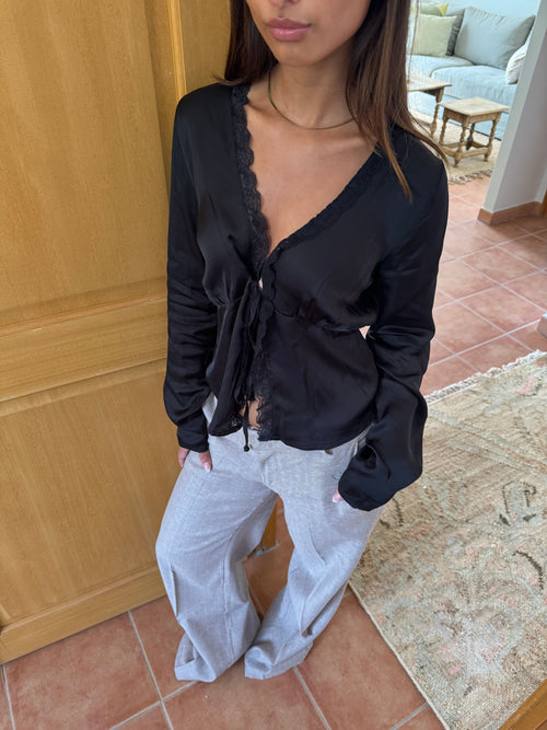 Blusa de satén Nanna - Negro