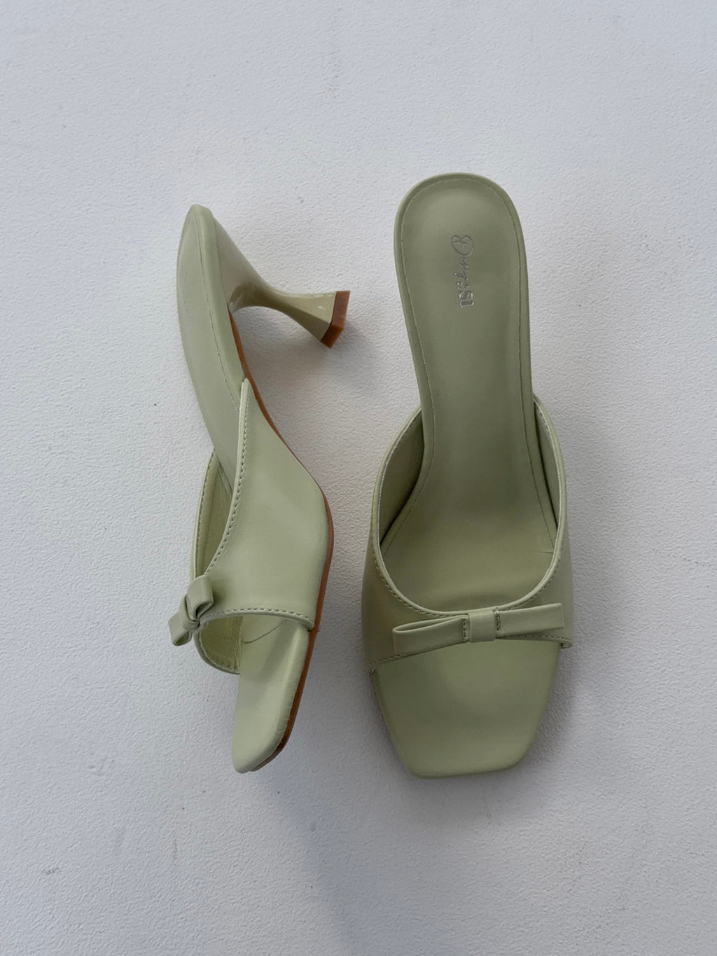 Alejandra - Sandalias con Tacón y Lazo