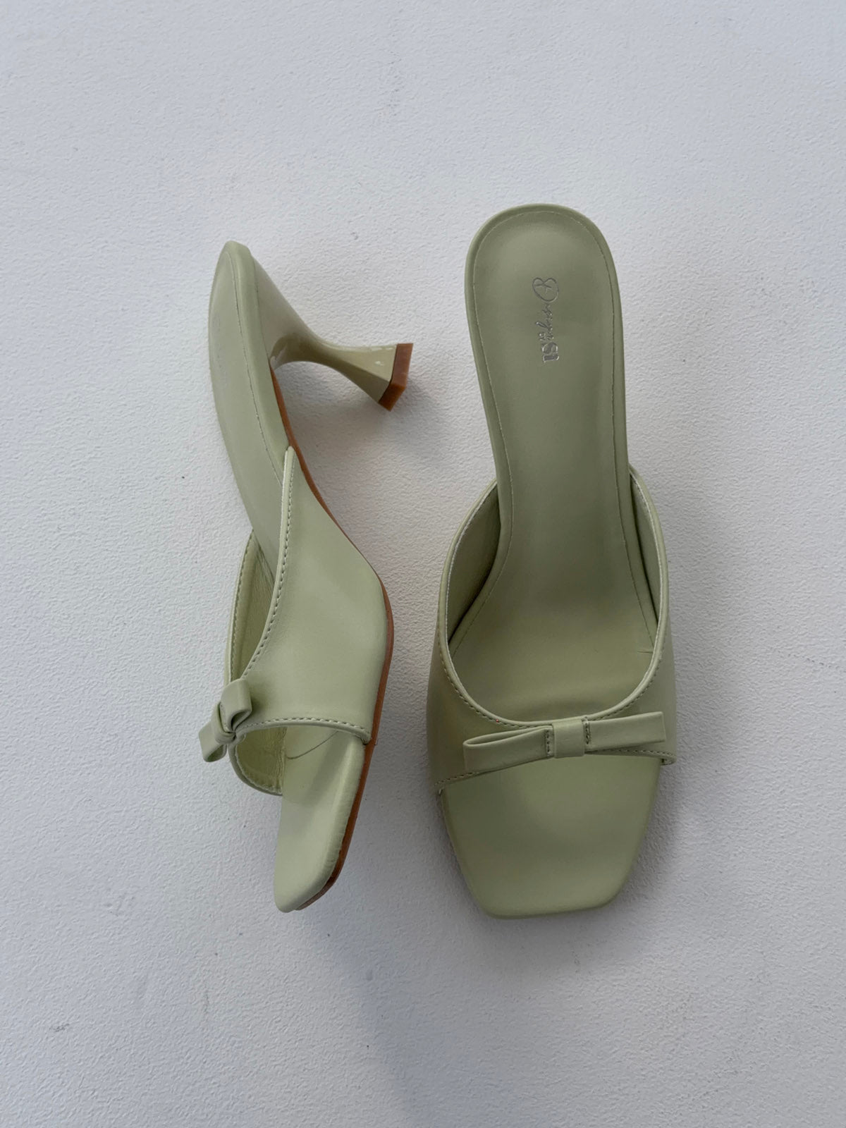 Alejandra - Sandalias con Tacón y Lazo