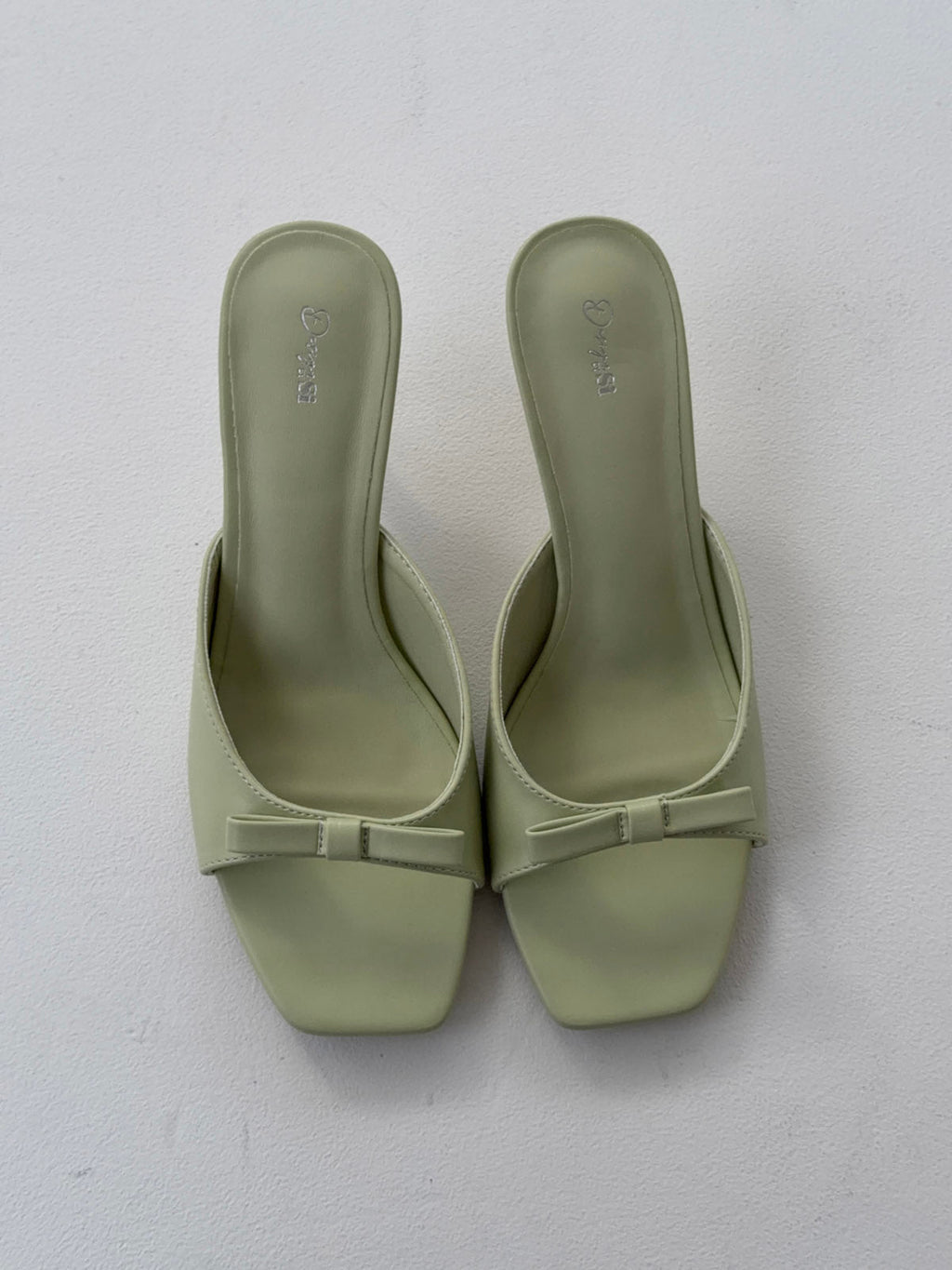 Alejandra - Sandalias con Tacón y Lazo
