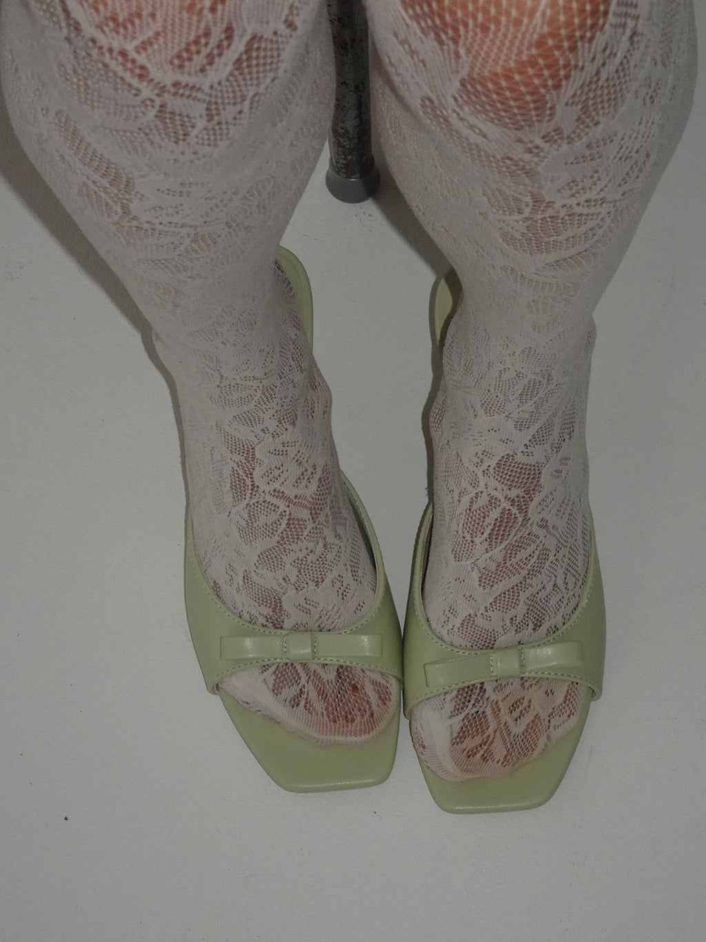 Alejandra - Sandalias con Tacón y Lazo